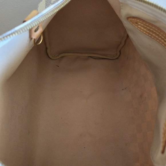 Louis vuitton Boston Checkered Top-Handle Satchel in Light Gray and Tan - Picture 6 of 13